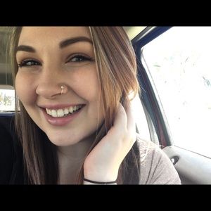 Meet your Posher, Haley